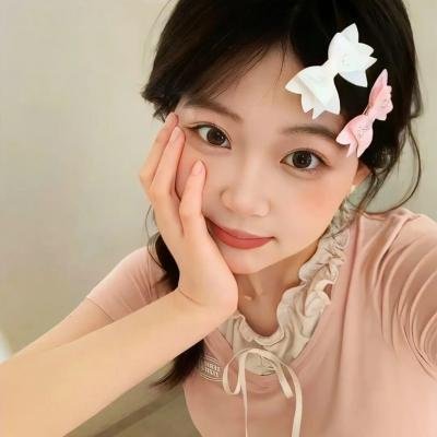 黄昏时分、牵着手